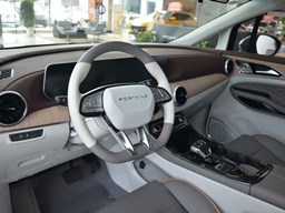 風(fēng)行游艇中控圖片