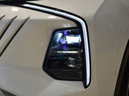 榮威鯨細(xì)節(jié)圖片