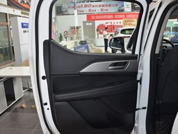 長城金剛炮 內(nèi)飾圖片