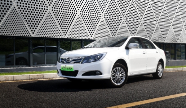 比亞迪e5純電動車多少錢 比亞迪e5已停售（二手車價格4.68萬）