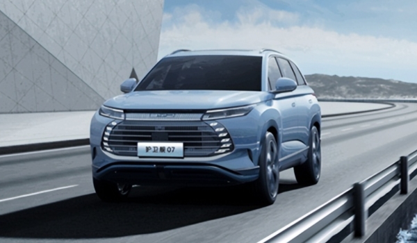 比亞迪混動汽車哪款好 比亞迪秦、漢、護衛(wèi)艦07三款車型不錯