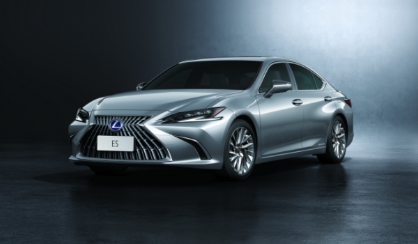 雷克薩斯20-30萬的車 雷克薩斯ES、雷克薩斯UX兩款價格符合