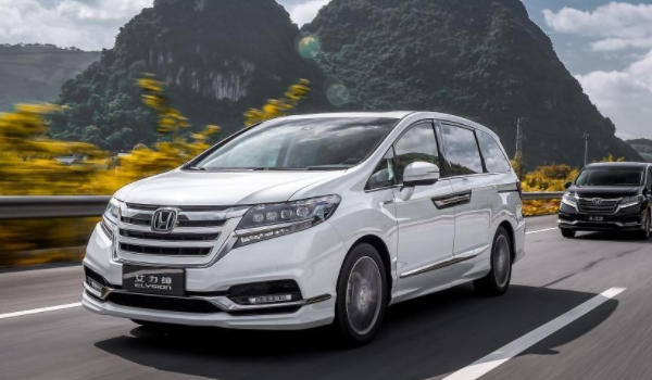 七座商務(wù)車(chē)有哪些 別克GL8、艾力紳、奧德賽三款7座車(chē)型值得購(gòu)買(mǎi)