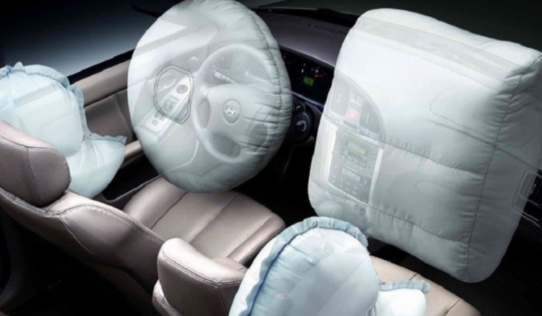 airbag方向盤是什么牌子車 不是汽車品牌的標(biāo)識(shí)（代表了安全氣囊）