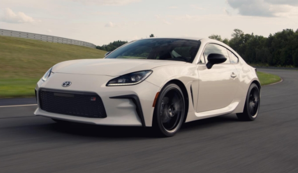 買電動汽車好還是汽車好 南方使用電動汽車好/北方使用燃油車好