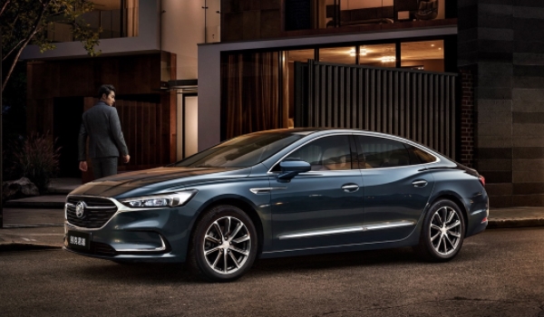 別克君越怎么樣 安全配置豐富、發(fā)動機動力充沛、車身外觀霸氣