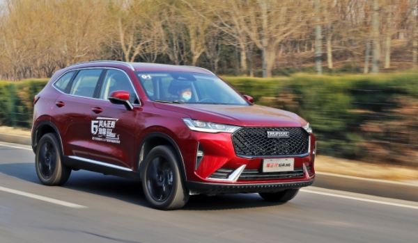 哈佛h6怎么樣 車(chē)身外觀霸氣、內(nèi)飾材質(zhì)好、舒適度較高