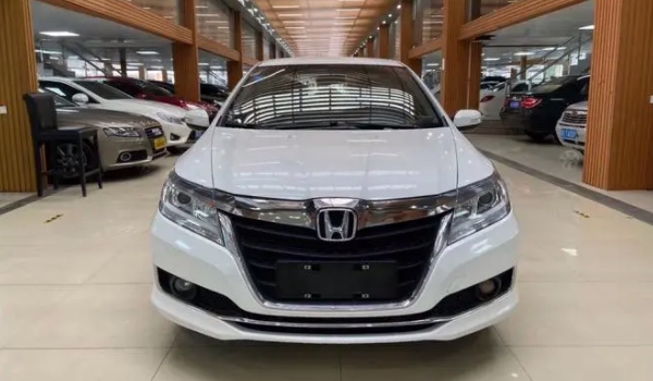 本田凌派怎么樣 節(jié)油效果好、空間舒適度高、加速效果很不錯