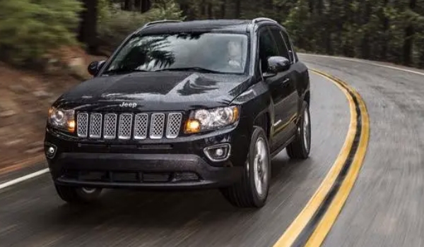 指南者怎么樣 外觀大氣、空間寬敞、座椅舒適、油耗低（已停售）