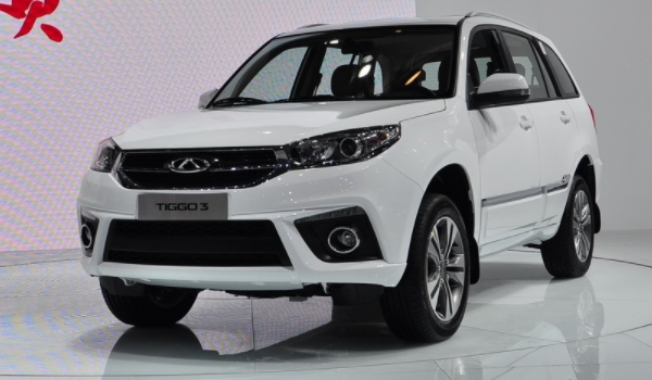 瑞虎3怎么樣 操控性好、油耗較低、外觀帥氣（百公里油耗7.5L）