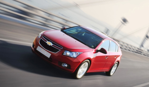 雪佛蘭科魯茲怎么樣 駕駛性能好、車輛配置豐富（目前已停產(chǎn)）