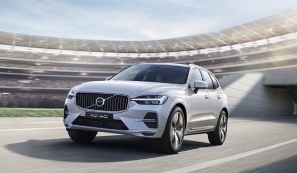 沃爾沃xc60怎么樣 加速動力強、車身油耗低、車內空間效果好