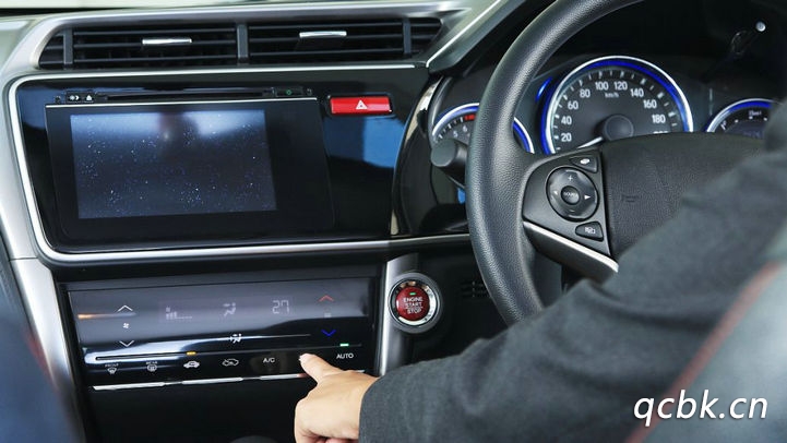 車(chē)怎么開(kāi)最省油