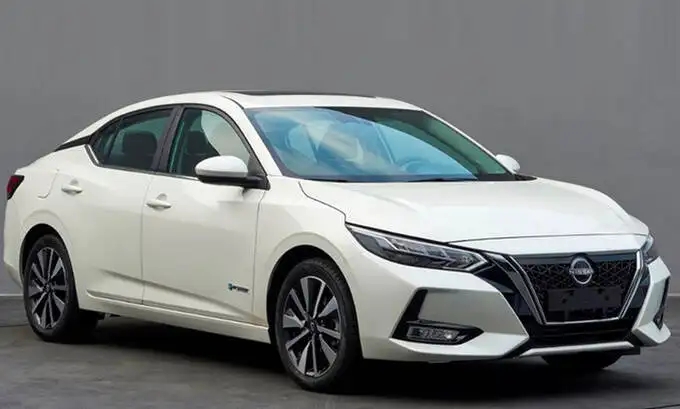 日產軒逸對比明銳選哪個好