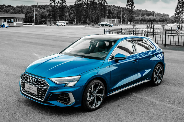 奧迪A3兩廂車(chē)多少錢(qián)