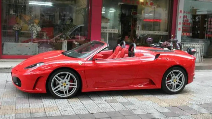 法拉利f430敞篷版多少錢
