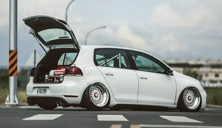 高爾夫6輪胎尺寸是多少