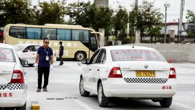 上?？捡{照要花多少錢