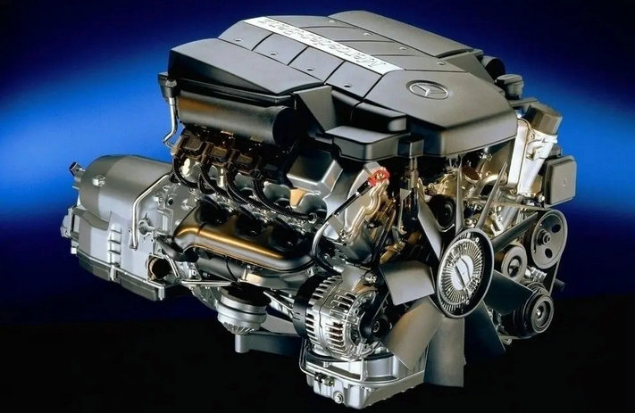 發(fā)動機(jī)飛輪殼在哪里 起到什么作用