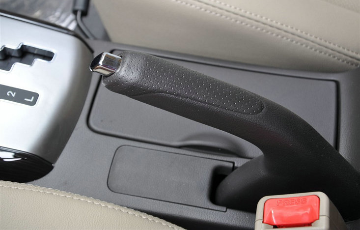 駐車制動是什么意思