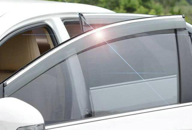 晴雨擋的優(yōu)點(diǎn)和缺點(diǎn)是什么