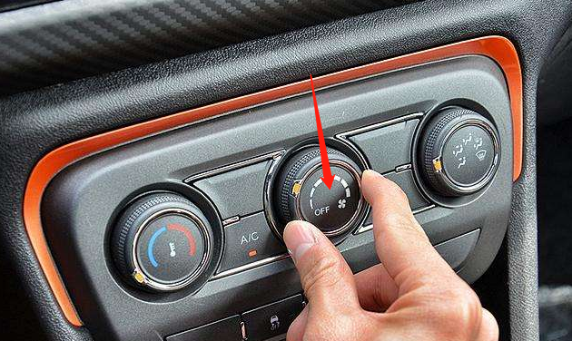 威志v2兩廂車(chē)的空調(diào)怎么使用