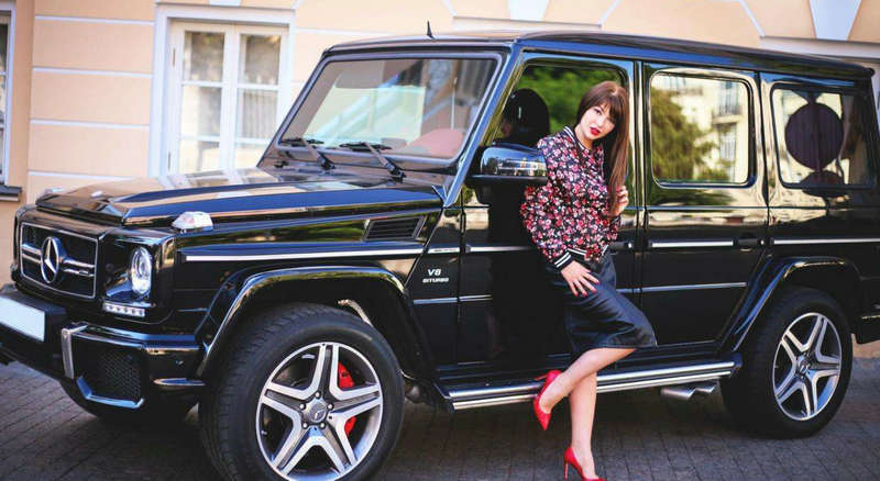 奔馳大G加一箱油要多少錢(qián)