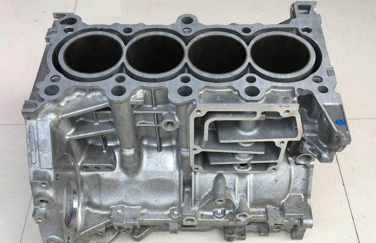 發(fā)動(dòng)機(jī)缸體材料是鑄鐵好還是鋁合金好