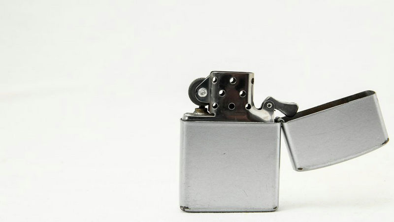 汽車放打火機(jī)會自燃嗎