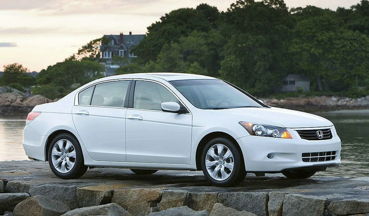 本田雅閣8代長(zhǎng)寬高是多少