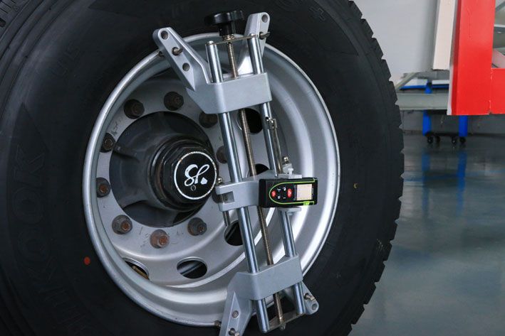 轉向輪定位一般通過什么調(diào)整