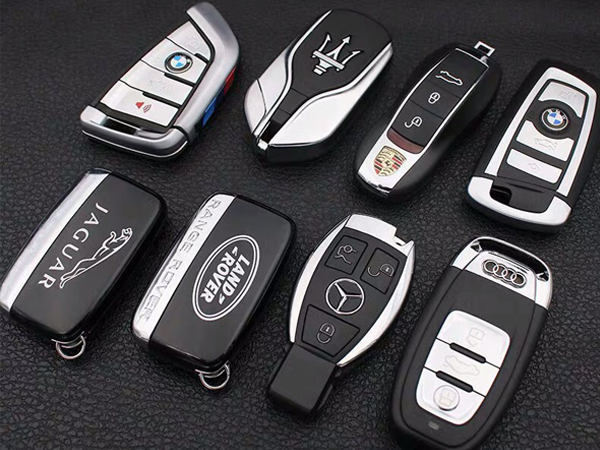 如何判斷車(chē)沒(méi)電還是鑰匙沒(méi)電