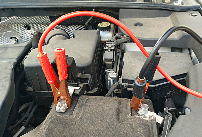 汽車沒(méi)電啟動(dòng)不了怎么辦