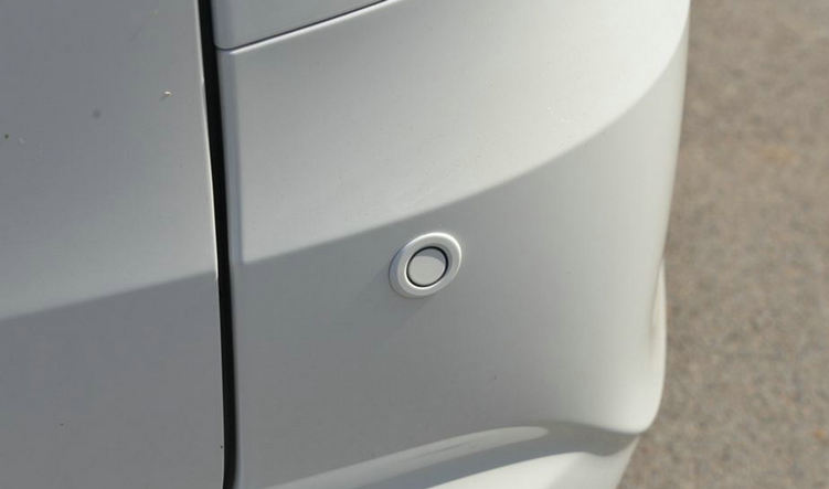 倒車(chē)?yán)走_(dá)不響怎么回事