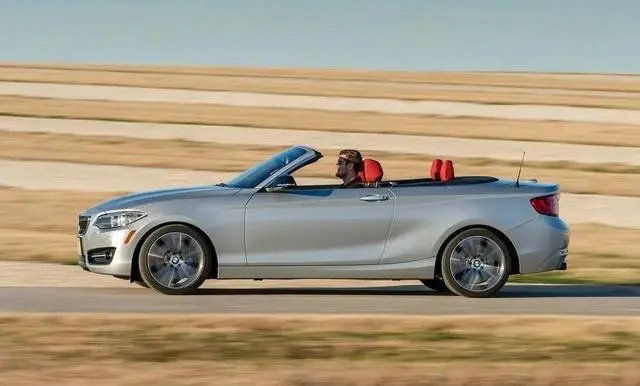 敞篷車(chē)下雨怎么辦