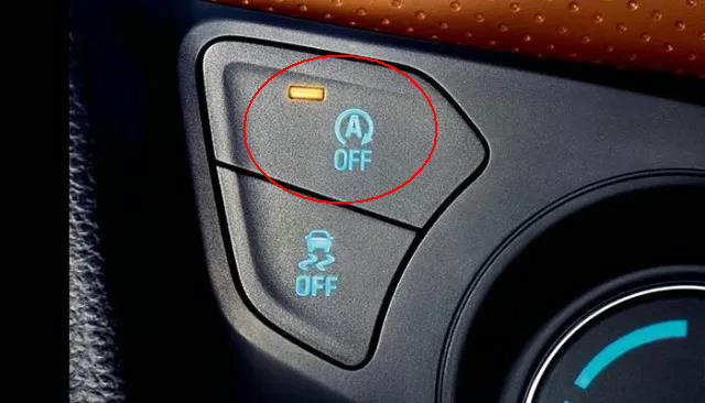 現(xiàn)代ix35自動(dòng)啟停開(kāi)關(guān)在哪