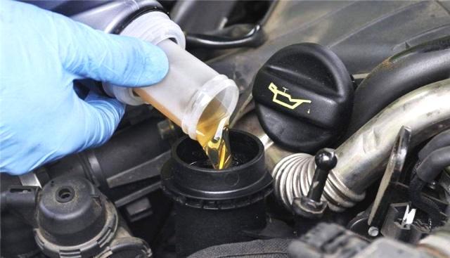 大眾寶來原廠機油多久換一次