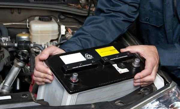 汽車電瓶沒電了要換新電瓶嗎