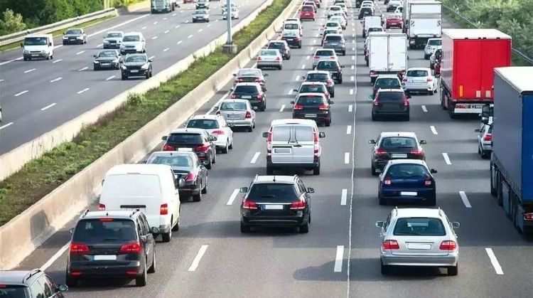 什么節(jié)假日高速公路免費(fèi)通行