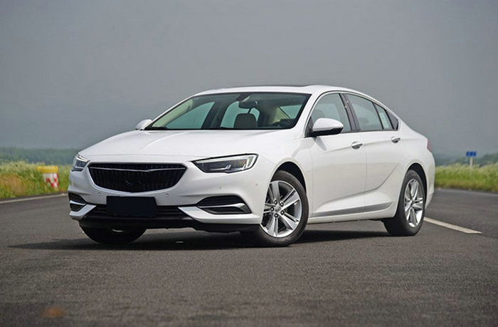 油電混動汽車掛綠牌還是藍(lán)牌