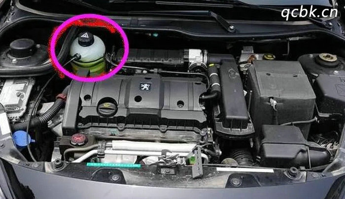 發(fā)動機(jī)水箱漏水是什么原因