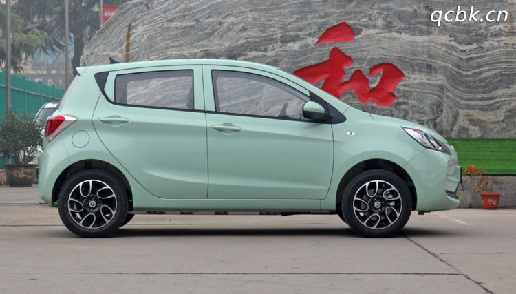 5萬(wàn)左右買什么車好 5萬(wàn)左右的車有哪些新車