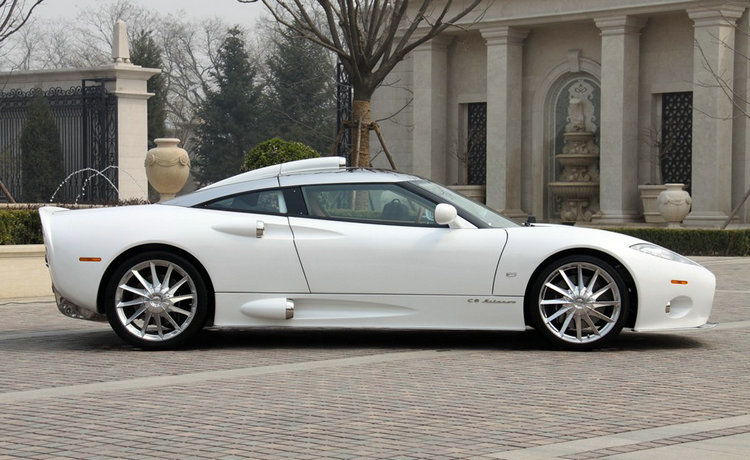 世爵c8多少錢一輛