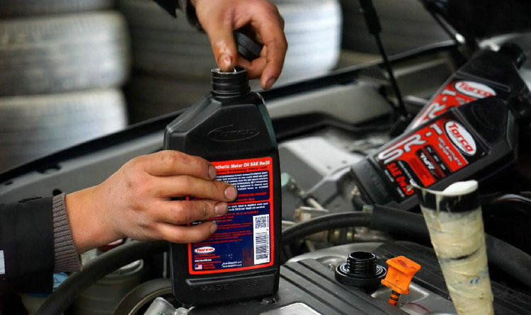 汽車(chē)機(jī)油可以換品牌使用嗎