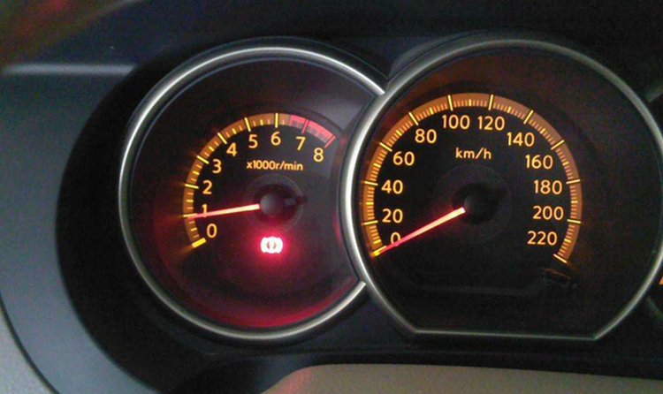 發(fā)動機(jī)怠速高有什么影響嗎