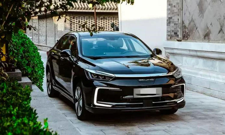 電動(dòng)汽車(chē)起步比汽油車(chē)快嗎