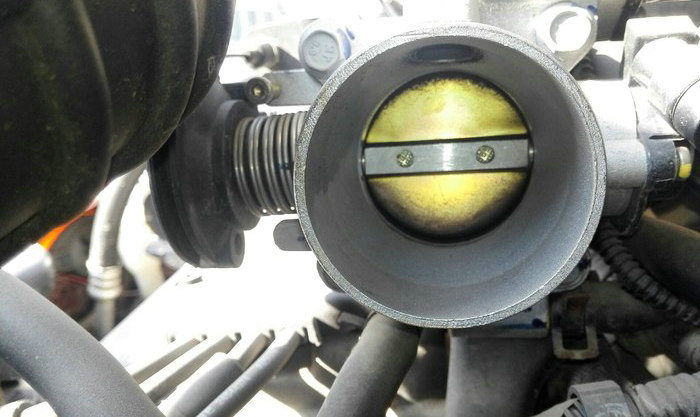 節(jié)氣門(mén)清洗的作用與好處是什么