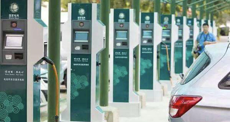 充電樁充滿(mǎn)電后沒(méi)拔還收費(fèi)嗎