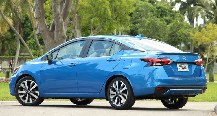 東風(fēng)日產(chǎn)陽(yáng)光怎么樣值得買(mǎi)嗎