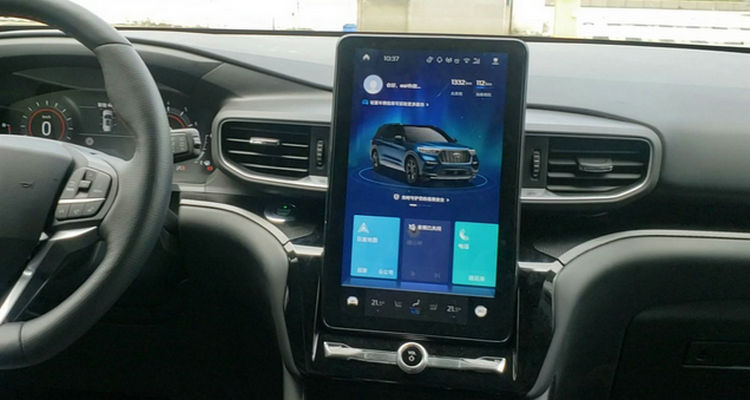 汽車(chē)中控屏失靈修復(fù)小技巧